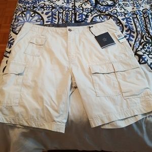 NWT Light Khaki Mens Nautica Cargos
